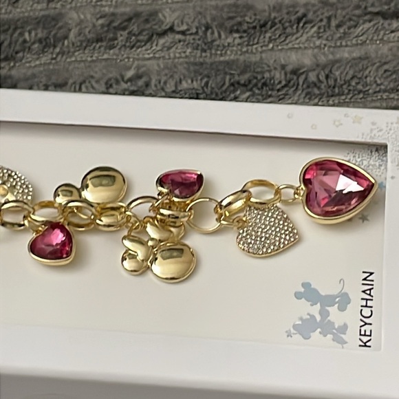 24HR DROP ⬇️ Disney Charm Keychain - Picture 5 of 6